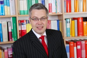 Fachanwalt Dr. Springer